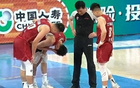 周琦完成手術(shù)，拆線待一周后。