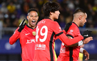 中超積分榜：衛(wèi)冕冠軍失分，浙江大勝，云南3-4深圳。