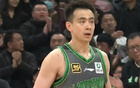 張鎮(zhèn)麟領(lǐng)銜全隊(duì)致敬，賽后溫馨，山東大勝，楊鳴新援打鬧！
