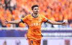 190cm中鋒，28歲泰山隊(duì)鋒霸，6場(chǎng)4球，本季金靴之爭(zhēng)！