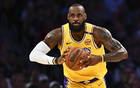 詹姆斯領(lǐng)跑！美媒揭曉NBA搶七得分王，杜蘭特11分，庫里10分，伯德第6。