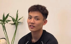 杜鋒壓迫感強，徐杰緊張正坐